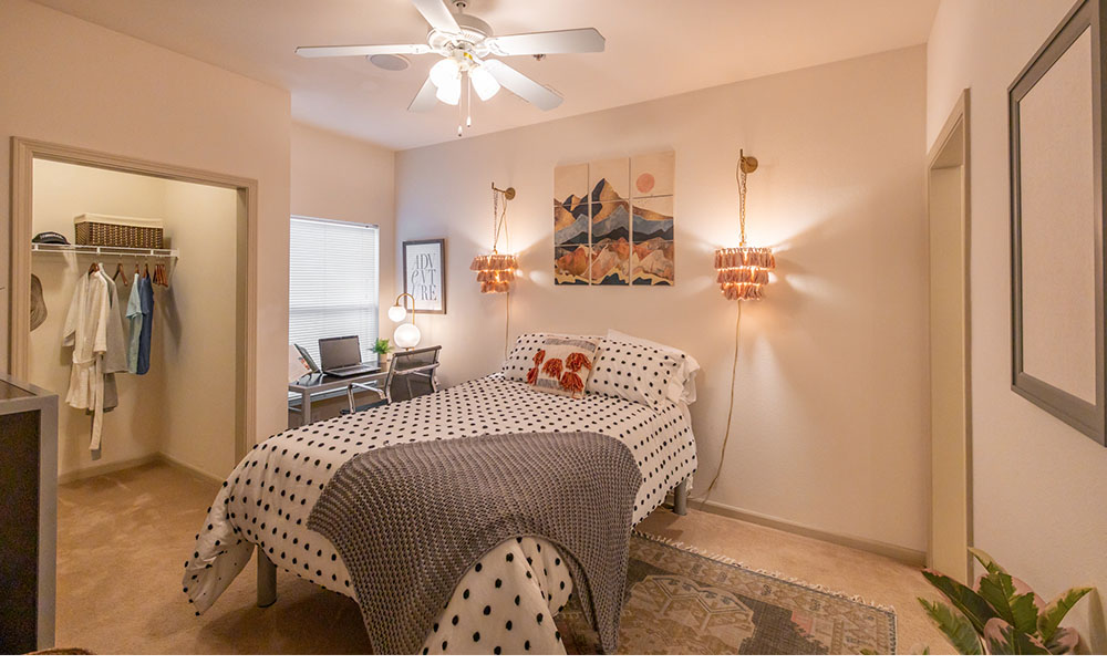 Apartments Near KU The Connection at Lawrence