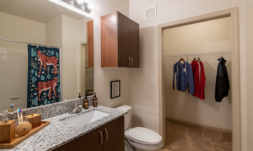 Apartments Near KU The Connection at Lawrence