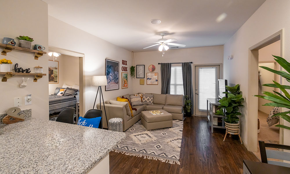 Apartments Near KU The Connection at Lawrence